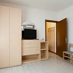 Marina 3*