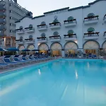 Marina Aparthotel